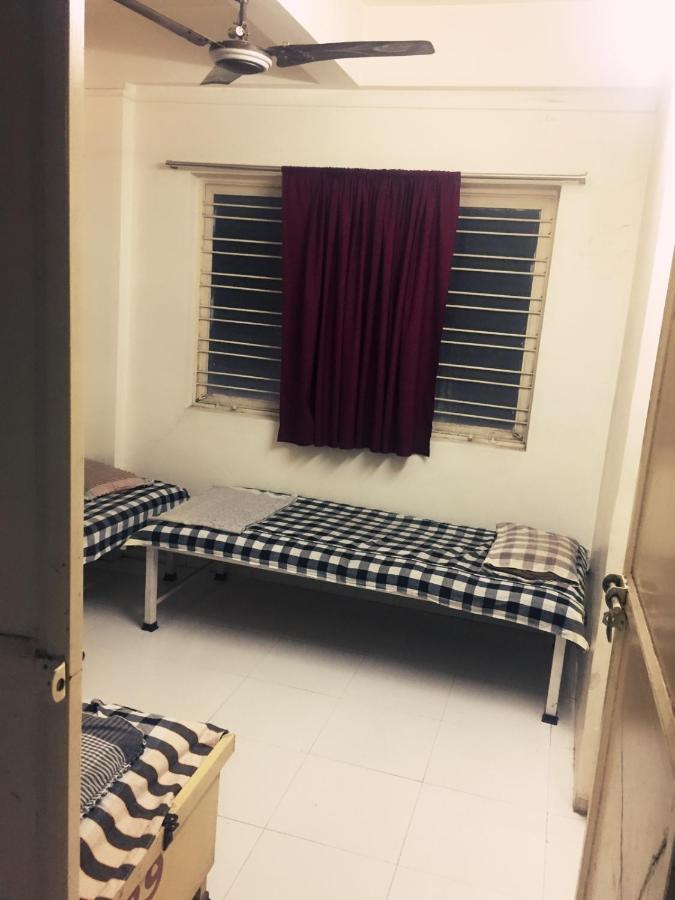 Shree Balaji Guest House Nashik Δωμάτιο φωτογραφία